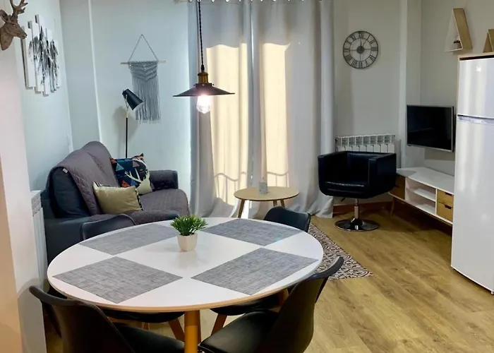 Maladeta Апартаменты *